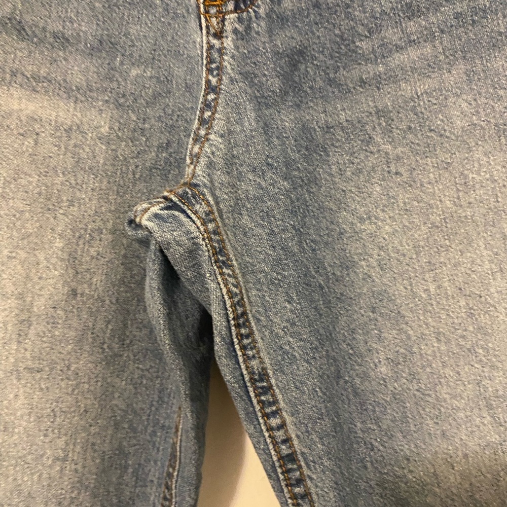 Classic Blue Denim Jeans Size 11/30 - Picture 3 of 6